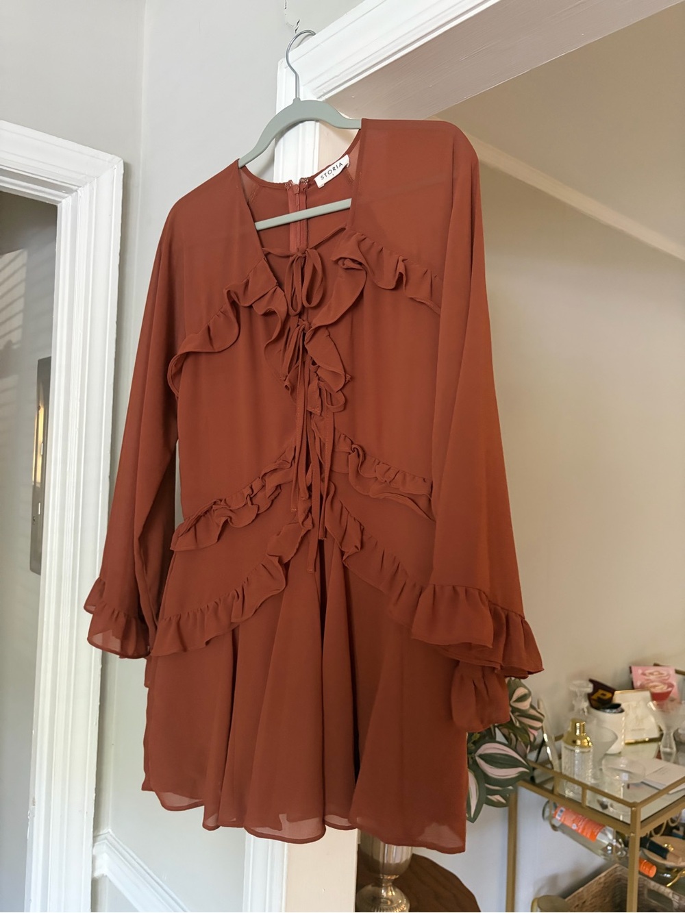 Storia Rust Ruffle Romper Long Sleeve Tie Front Size Small